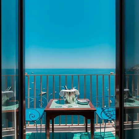 Konukevi Nettuno Positano