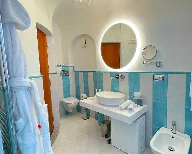 Nettuno Ποζιτάνο